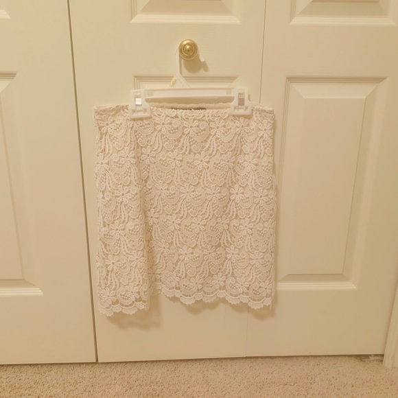 Zara Dresses & Skirts - Zara Mini lace detailed pencil skirt